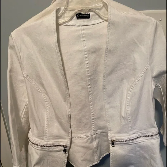 White Jacket - Picture 2 of 3